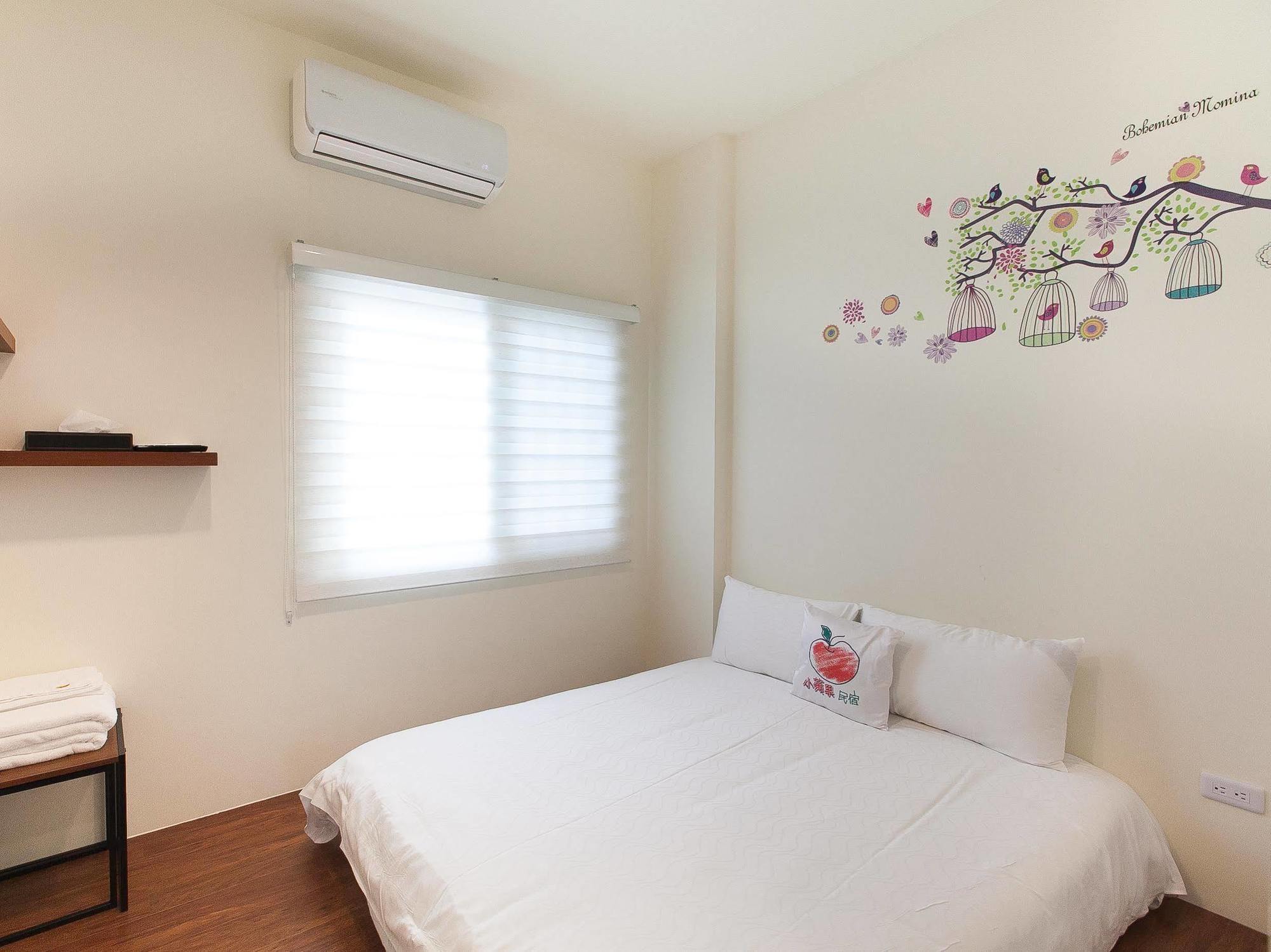 Little Apple B&B Wujie Ngoại thất bức ảnh